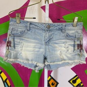 Blue Spice, Distressed Embroidered Mini Shorts. Size 5. Excellent condition!